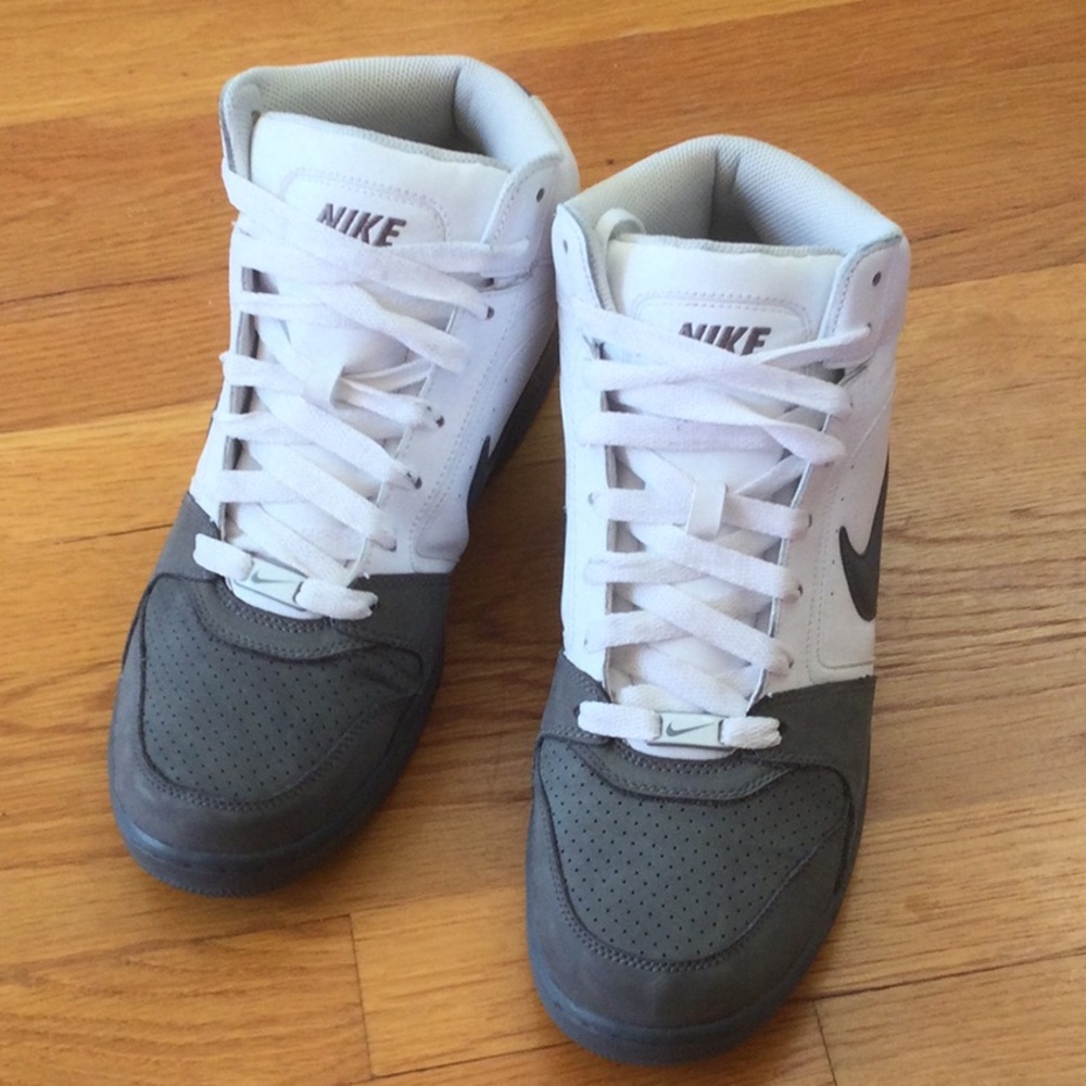 Nike Air Prestige II